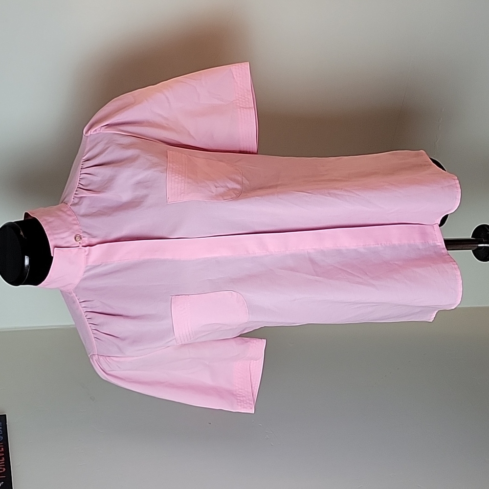 🎁 Vintage Levi Straus pink button down blouse